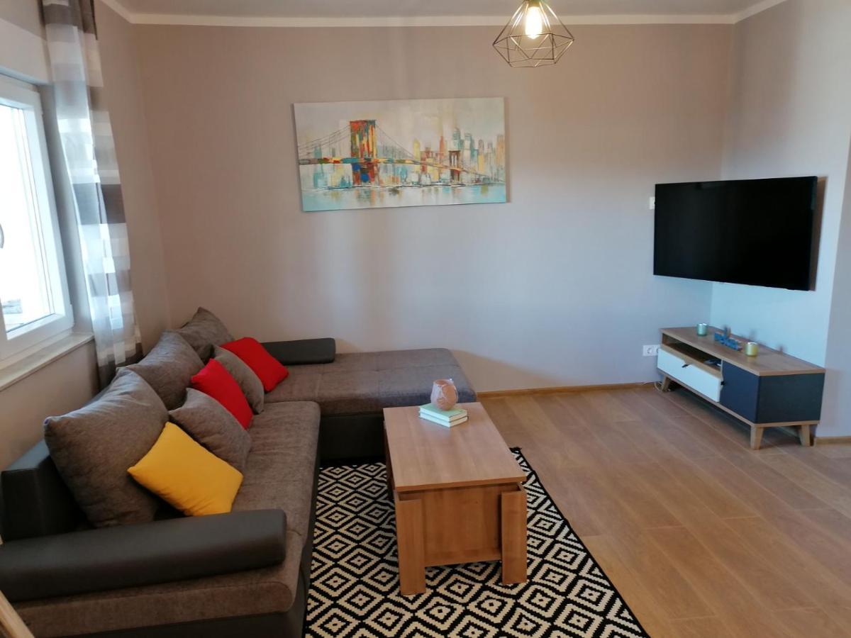 Apartman Nina Kali Exterior photo